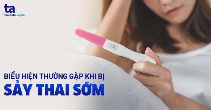 Minh họa các cách chăm sóc sức khỏe phụ khoa để phòng ngừa ra dịch màu nâu sau khi quan hệ