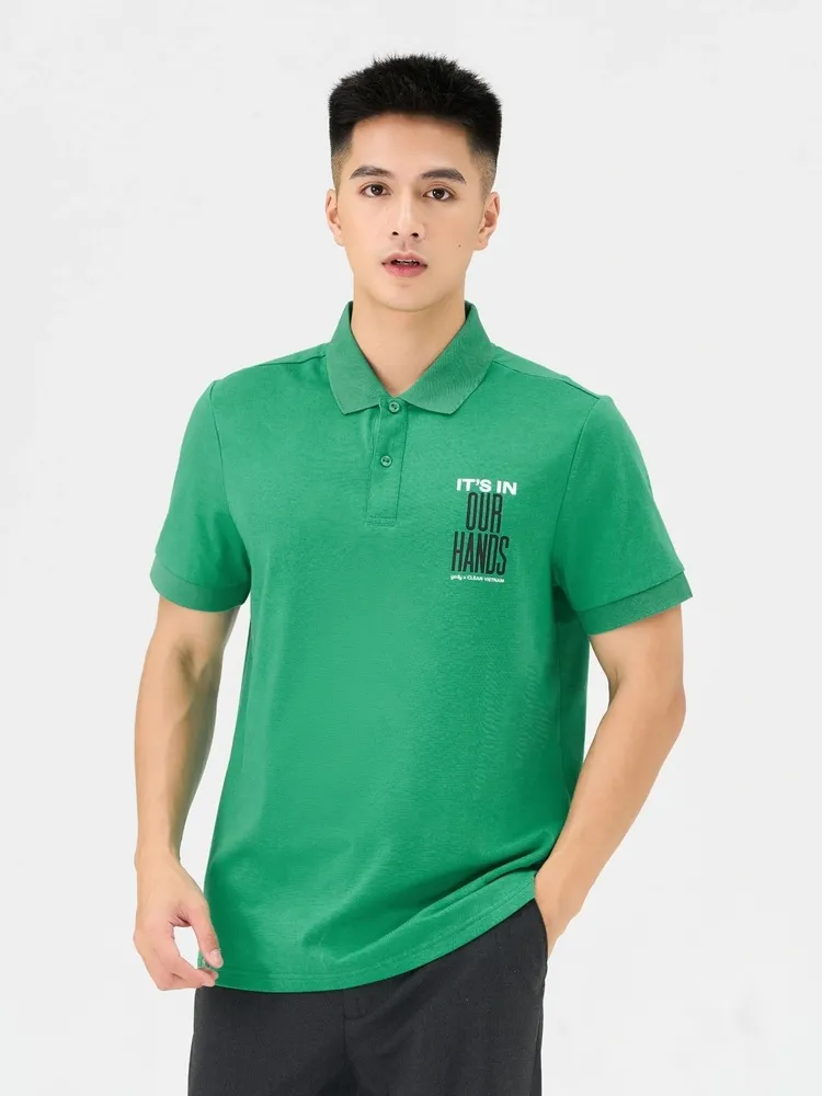 Người sinh năm 2009 hợp các màu xanh lá và đỏ theo ngũ hành