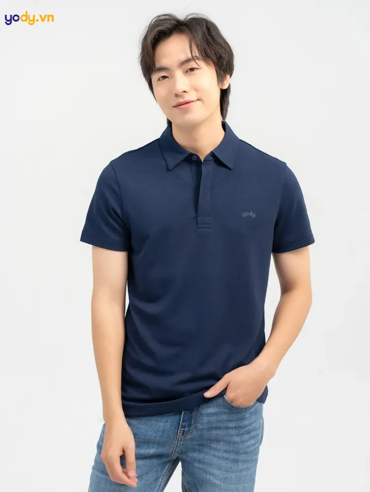 Phối đồ màu xanh navy
