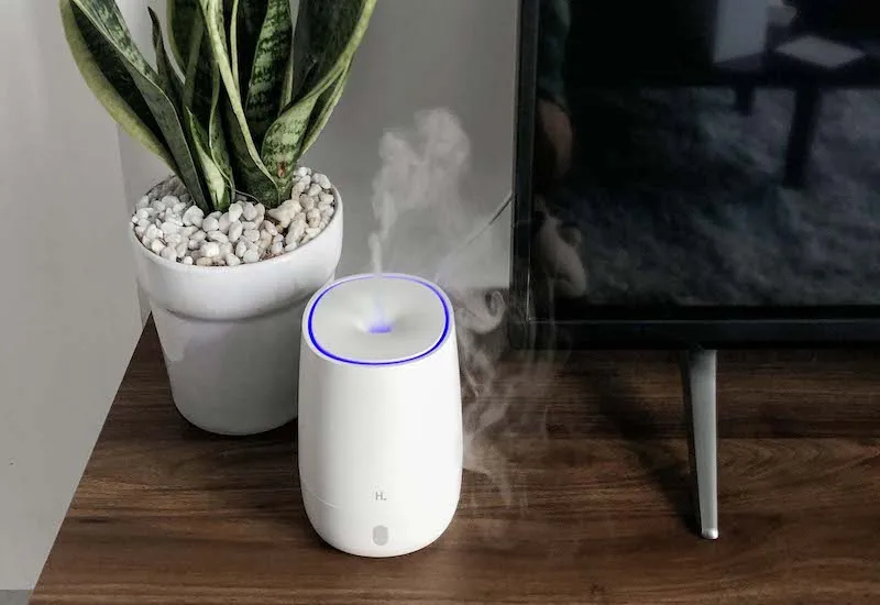 Máy khuếch tán tinh dầu hiện đại để xông hơi an toàn và hiệu quả
