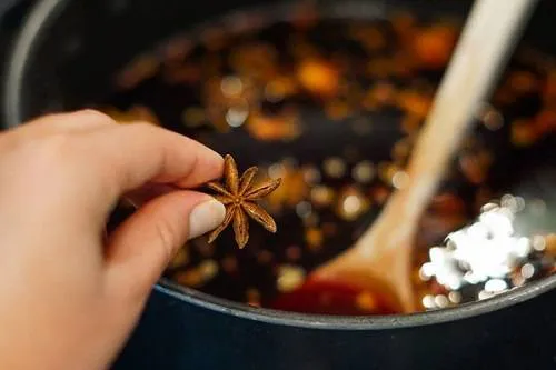 Món phở thơm ngon với hoa hồi là gia vị không thể thiếu