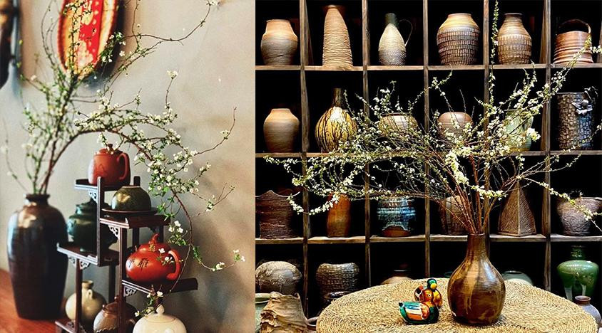 Bình Tuyết Mai trắng tinh khôi được cắm cầu kỳ, đẹp mắt trong không gian nhà ngày Tết