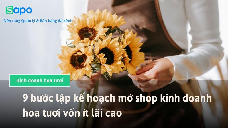 Hình ảnh nhân viên Hoa Tươi Thanh Thảo đang chọn những cành hoa tươi nhất, minh họa tầm quan trọng của việc mua hoa chất lượng cao